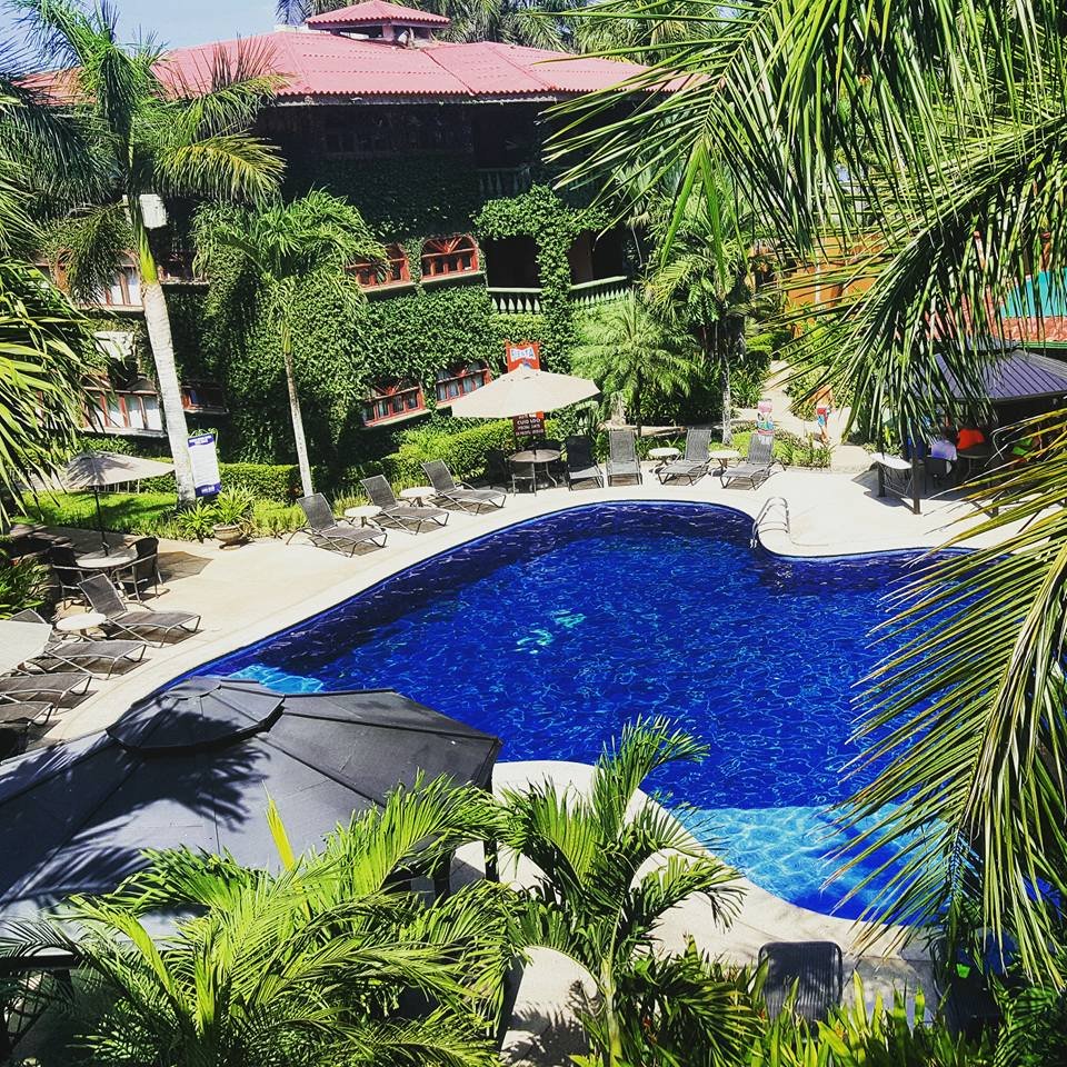 Oceanfront hotel in villas in playa Hermosa